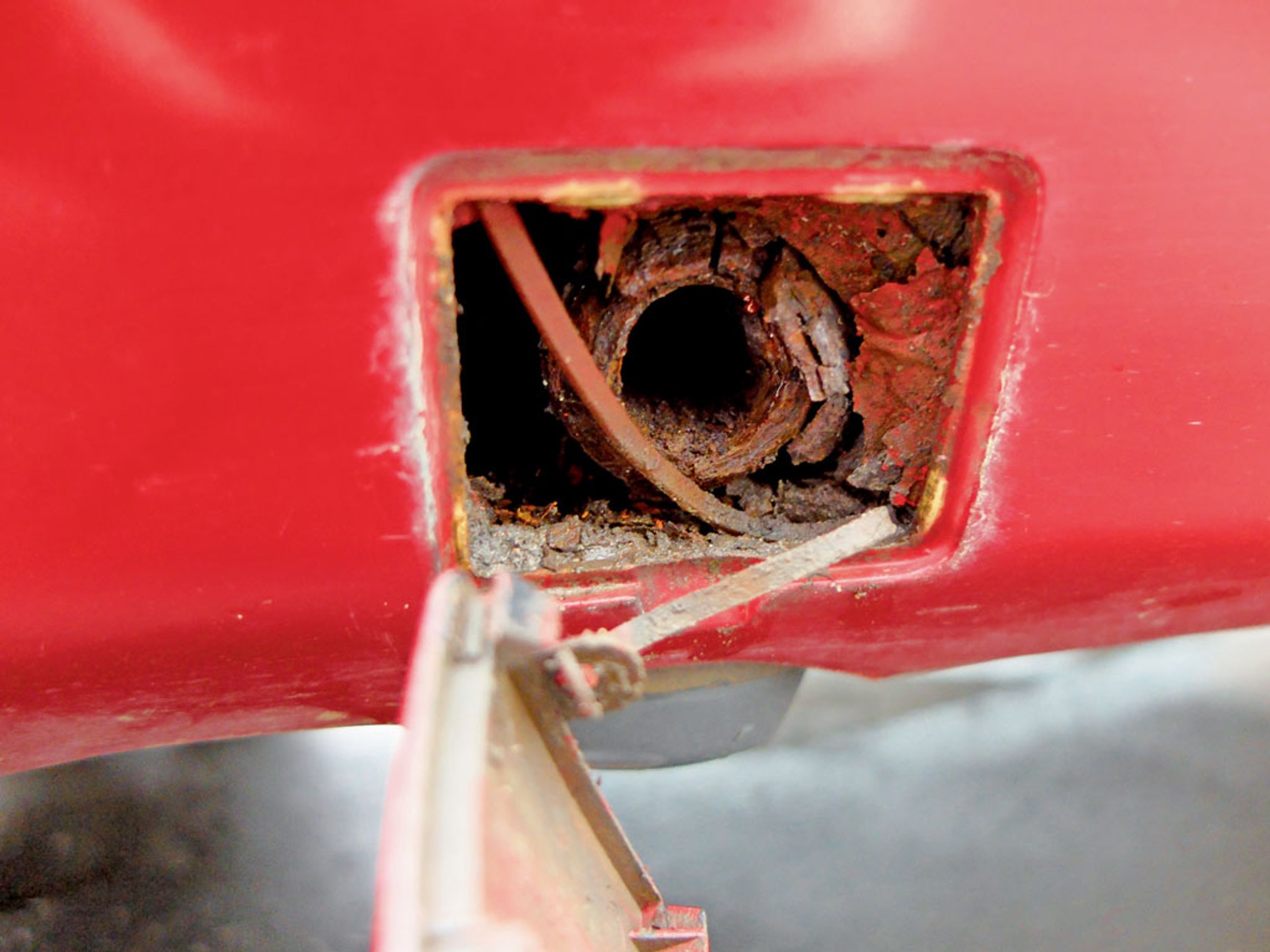 Auto z ogłoszenia - Mercedes W124 jako obiekt spekulacyjny