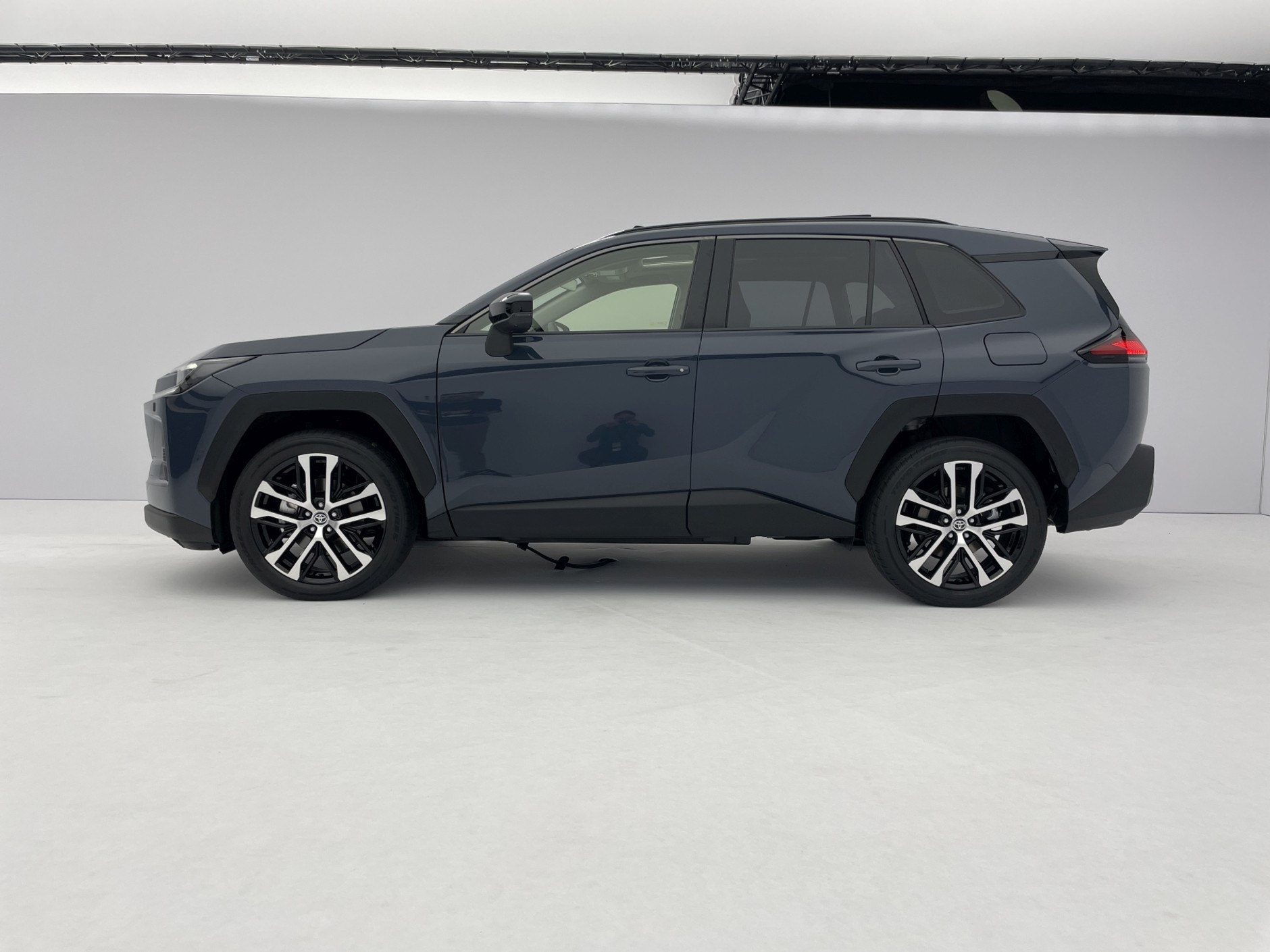 Nowa Toyota RAV4 (2025)