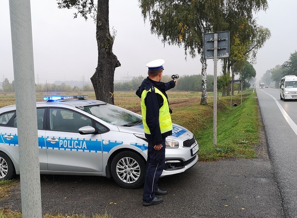 Radary, lasery, wideorejestratory, pomiary kaskadowe – tak policja łapie sprawców wykroczeń