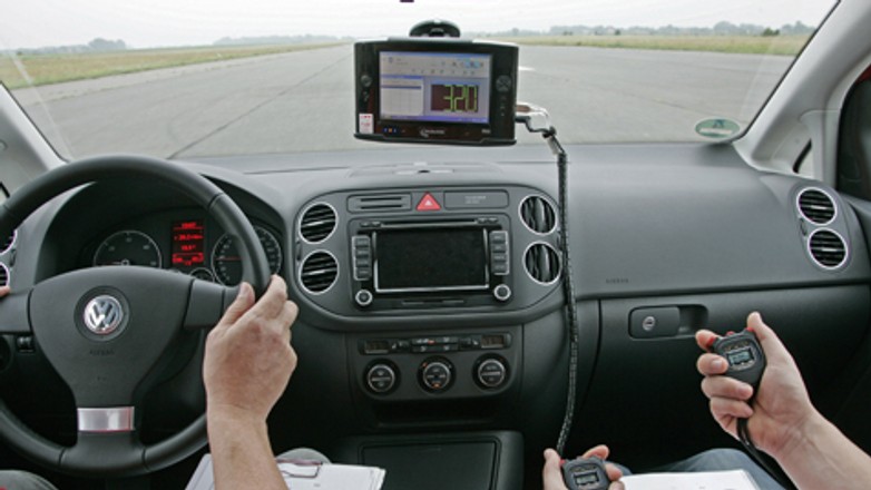 Zmiana opon to zmiana wskazań licznika