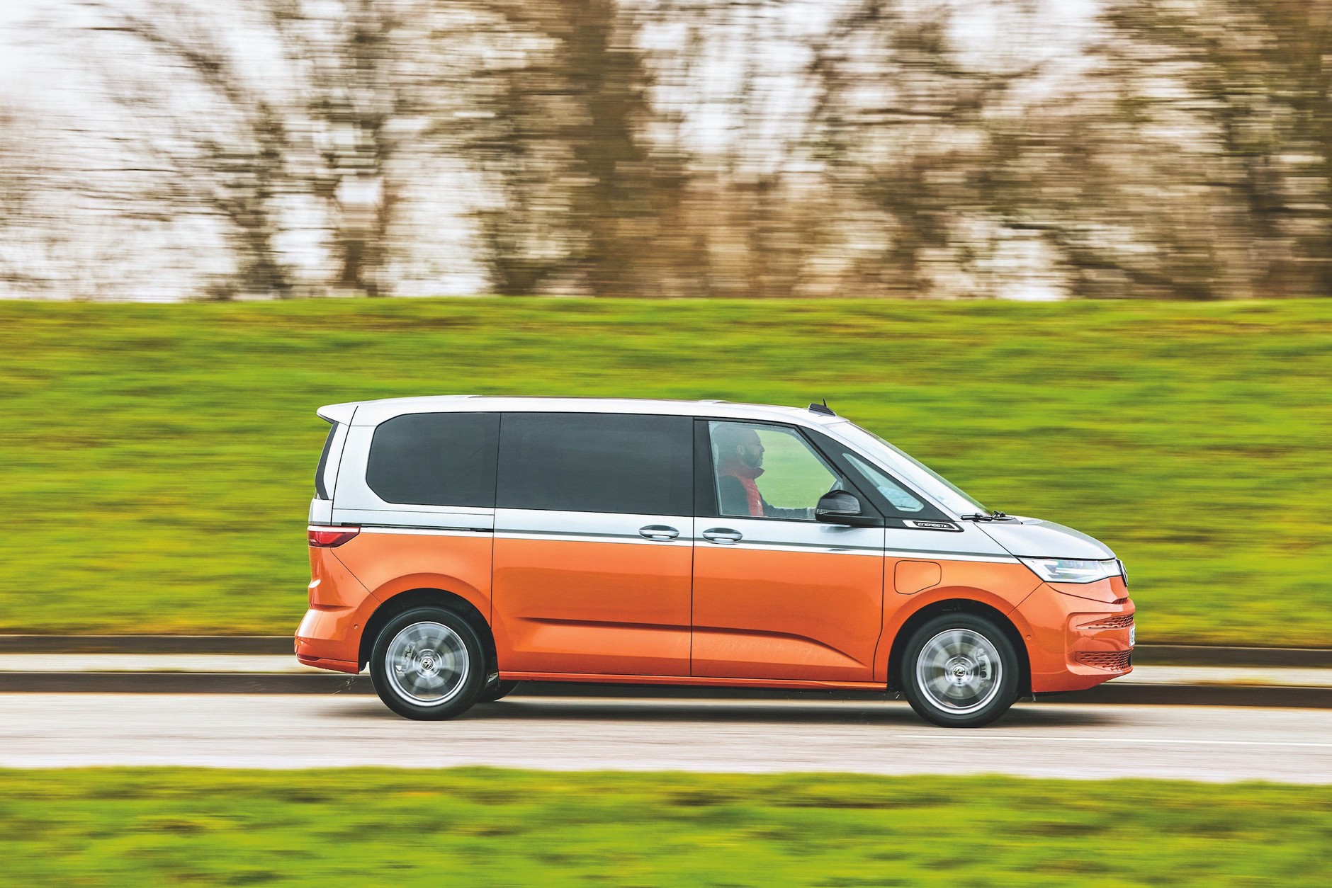 Volkswagen T7 Multivan 1.4 eHybrid (2022)