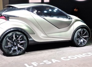 Lexus LF-SA: maluch klasy premium na salonie w Genewie