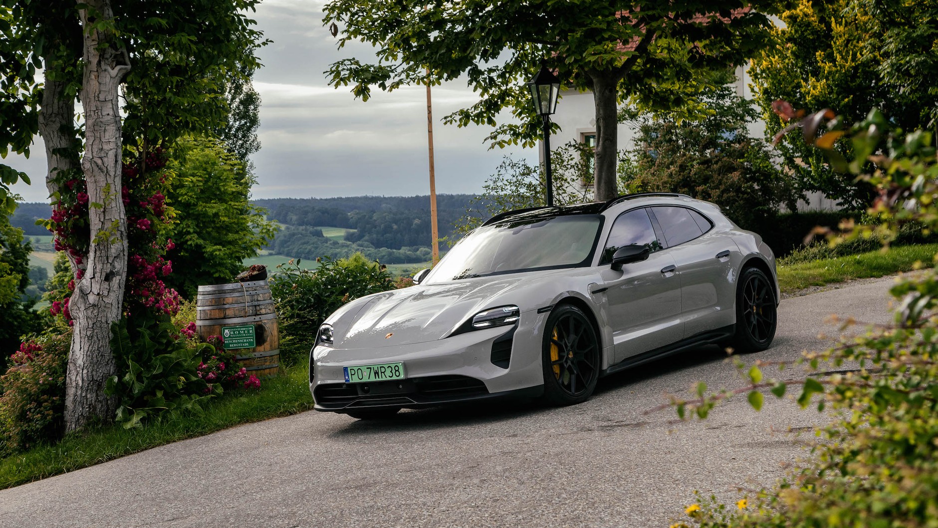 Podróż Porsche Taycanem i Audi e-tronem GT do Chorwacji