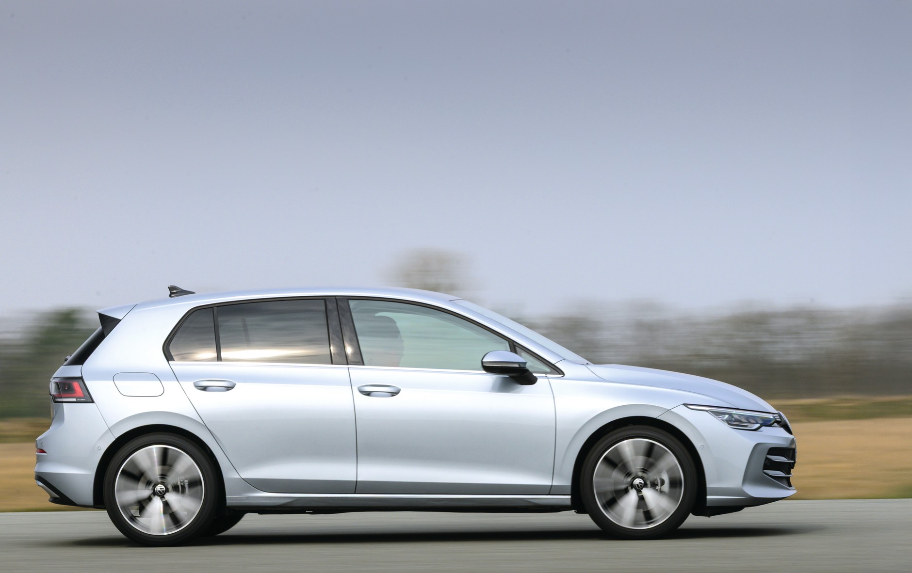 VW Golf8 eTsi 