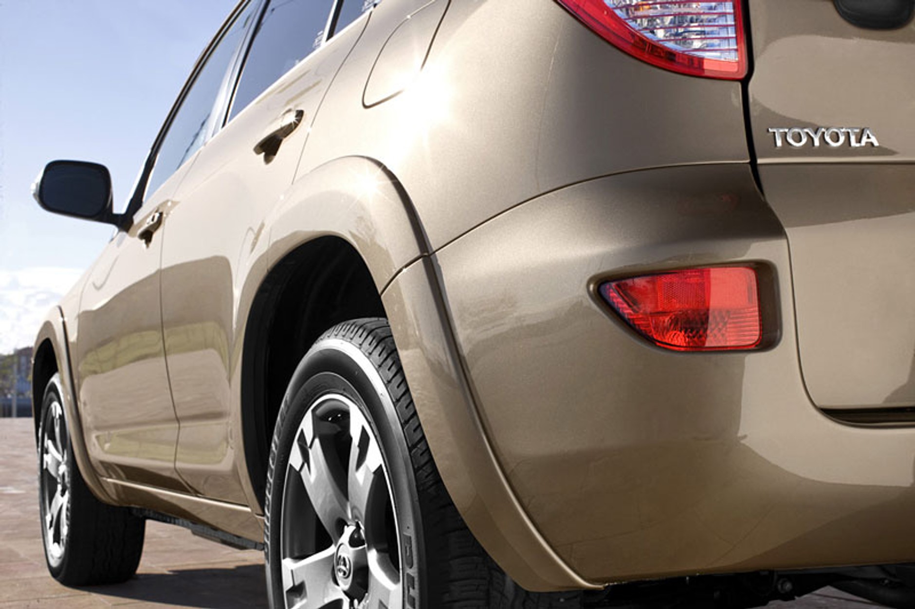 Bolonia 2008: Toyota RAV4 po faceliftingu