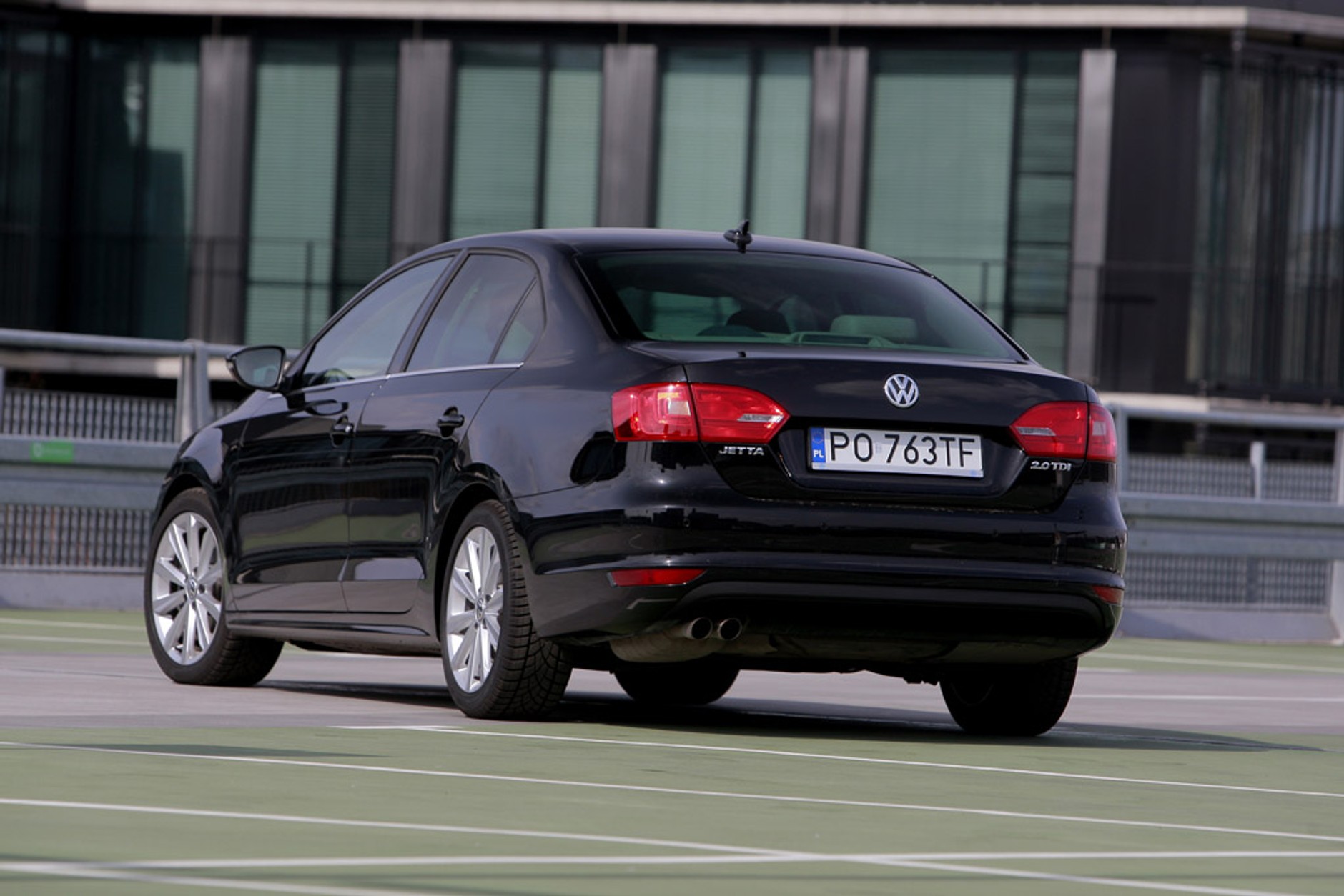 Ford Focus kontra Mazda 3 i Volkswagen Jetta: limuzyny małego formatu