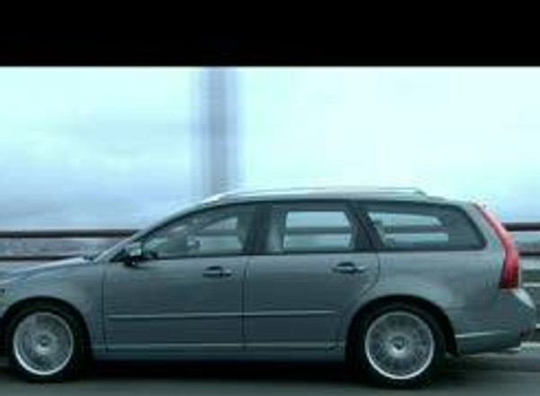 Zmodernizowane Volvo V50