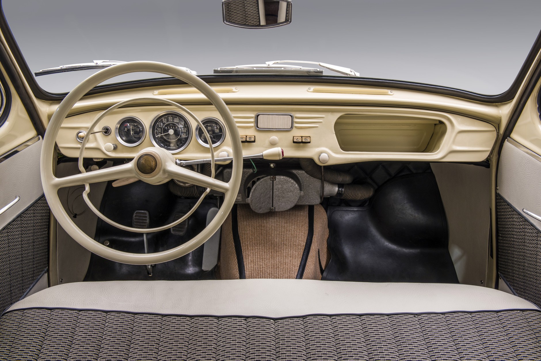 Najpiękniejsze samochody PRL-u