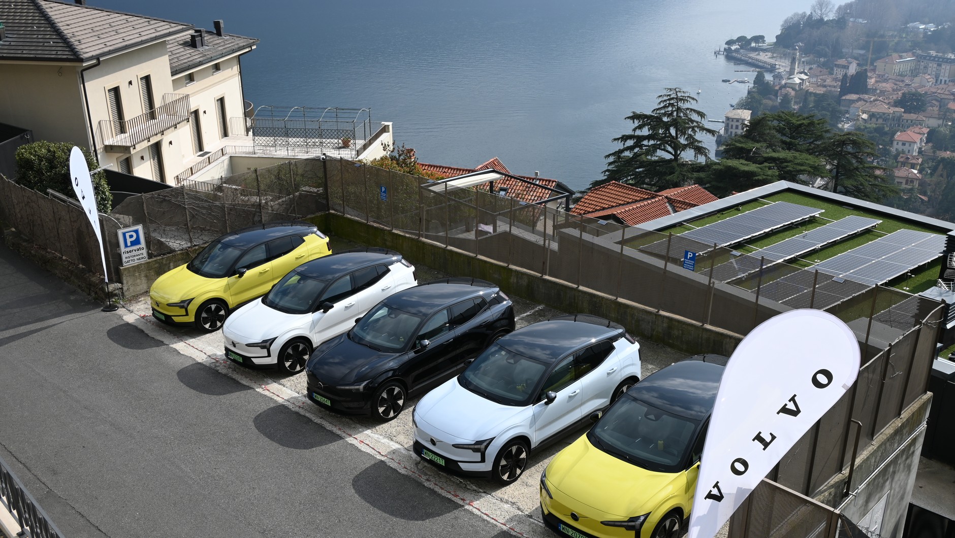 Volvo EX30