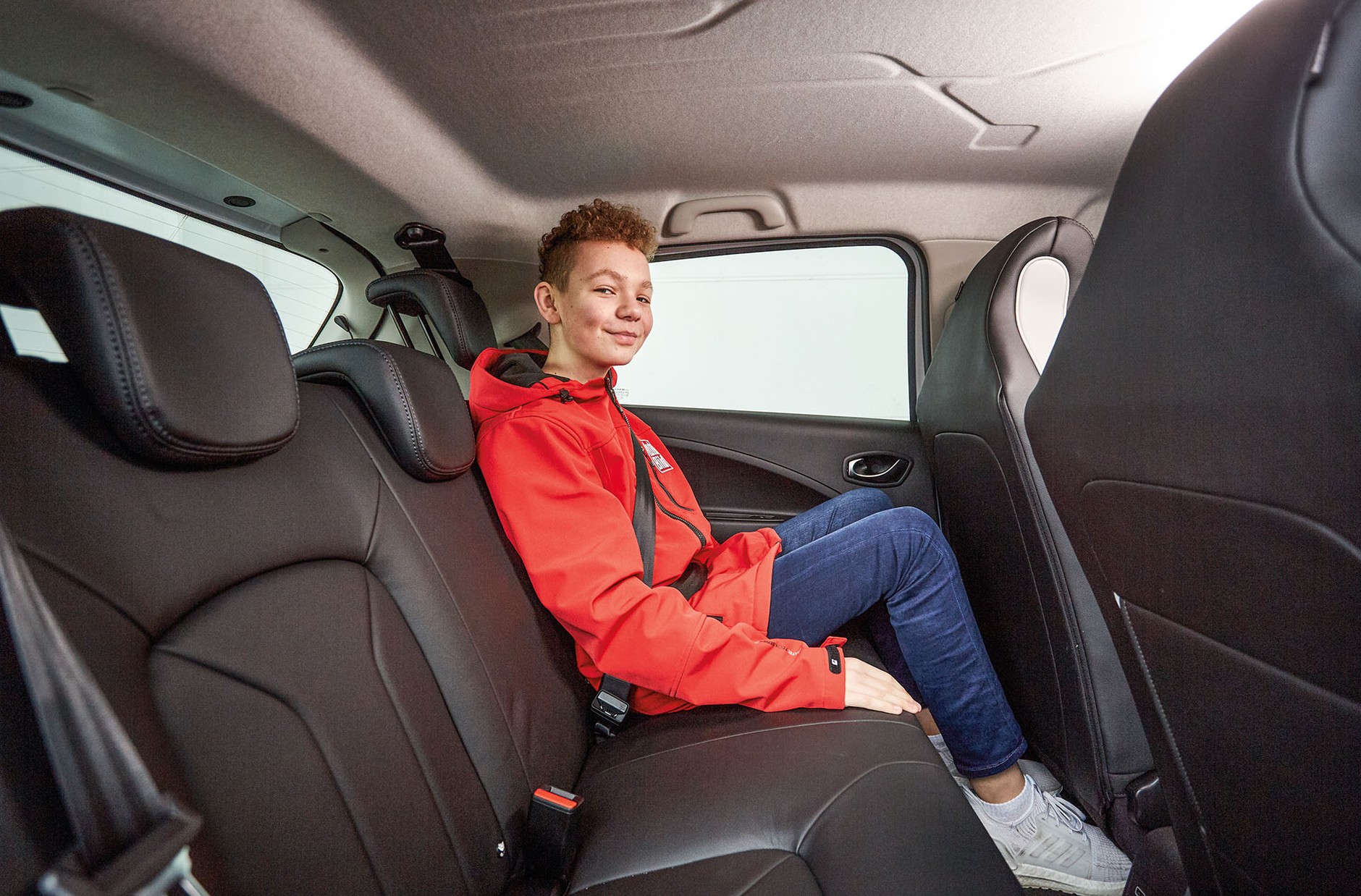 Renault ZOE kontra Volkswagen E-Up! - elektryk w mieście może mieć sens