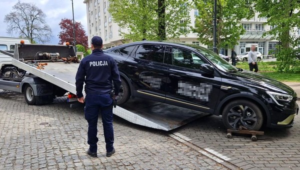 Wziął samochód na jazdę testową i nie oddał. Miał nietypowy cel