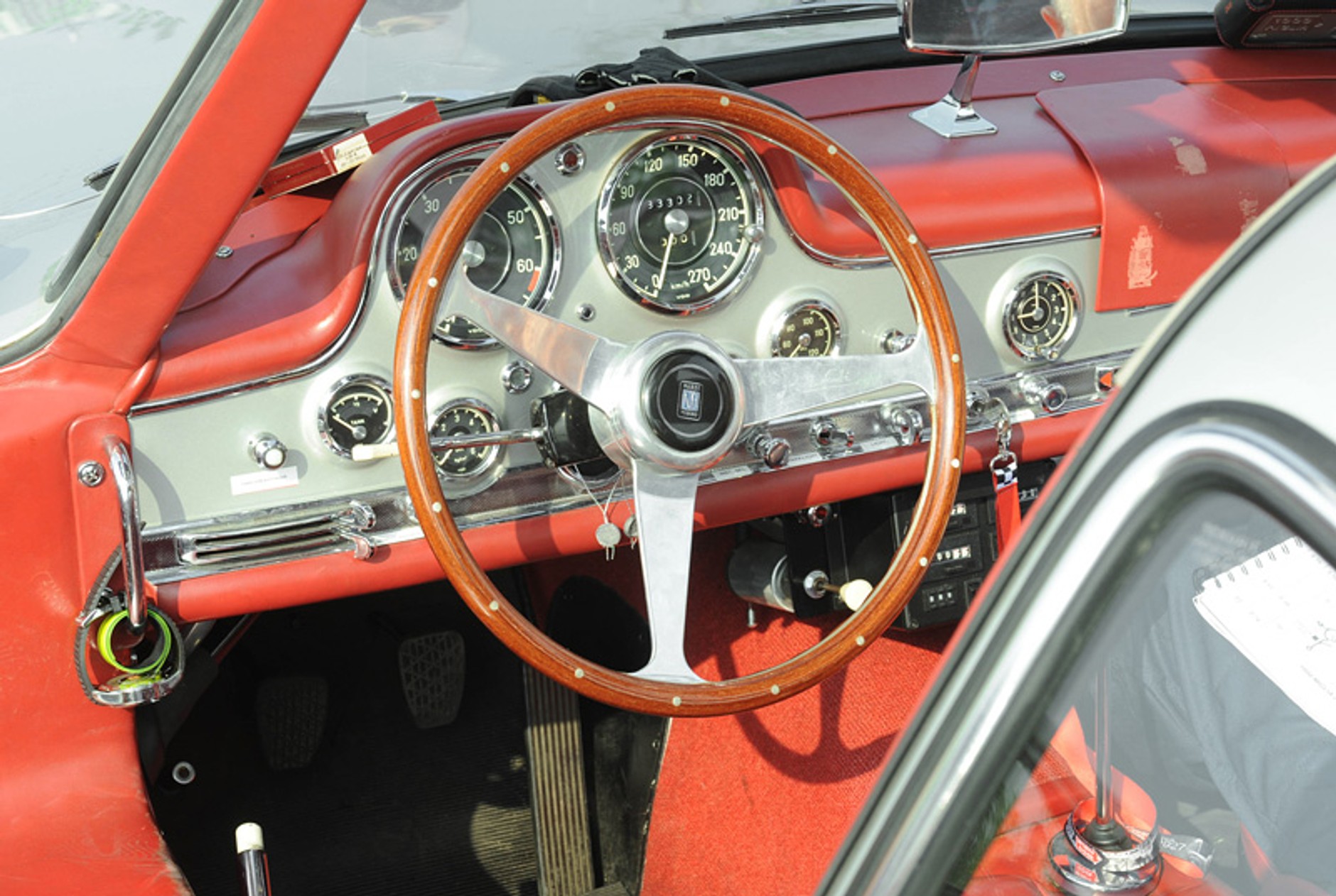 Zobacz zdjęcia z Mille Miglia 2011