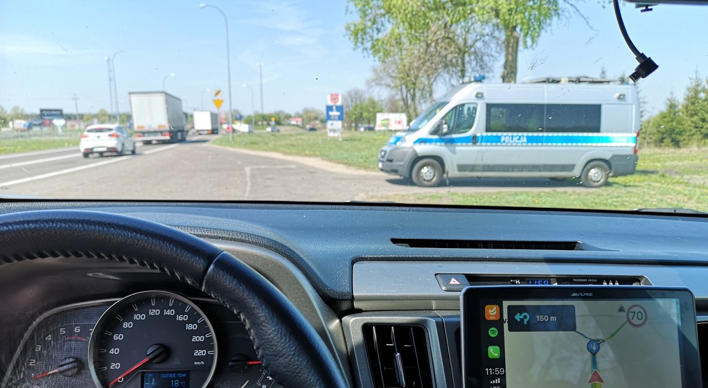 Policyjna kontrola drogowa