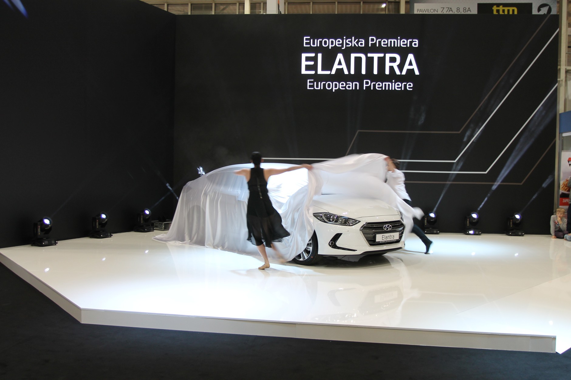 Hyundaj Elantra - premiera europejska