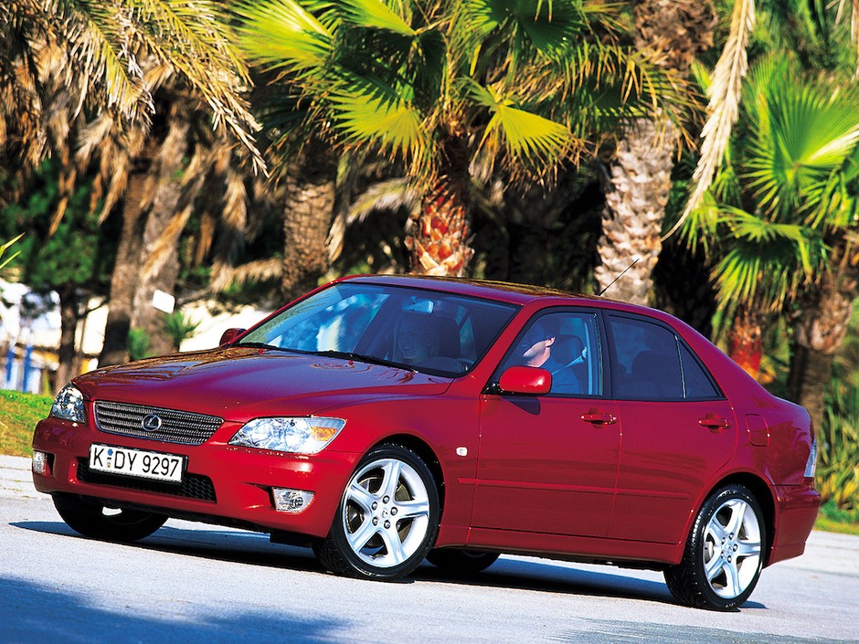 Lexus IS 200