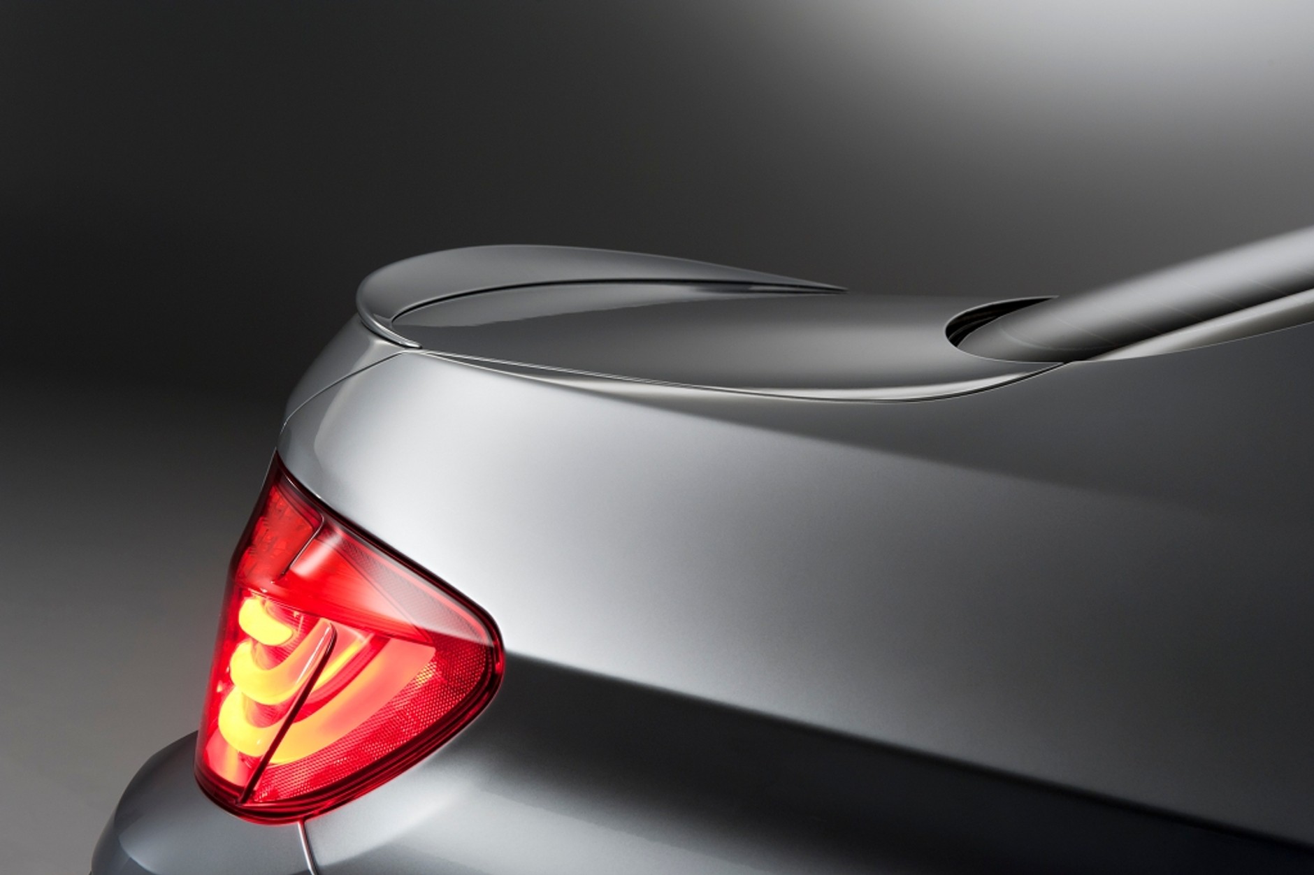 Wiemy już jakie jest studyjne BMW M5