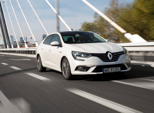 Renault Mégane GrandCoupé: Mały Talisman