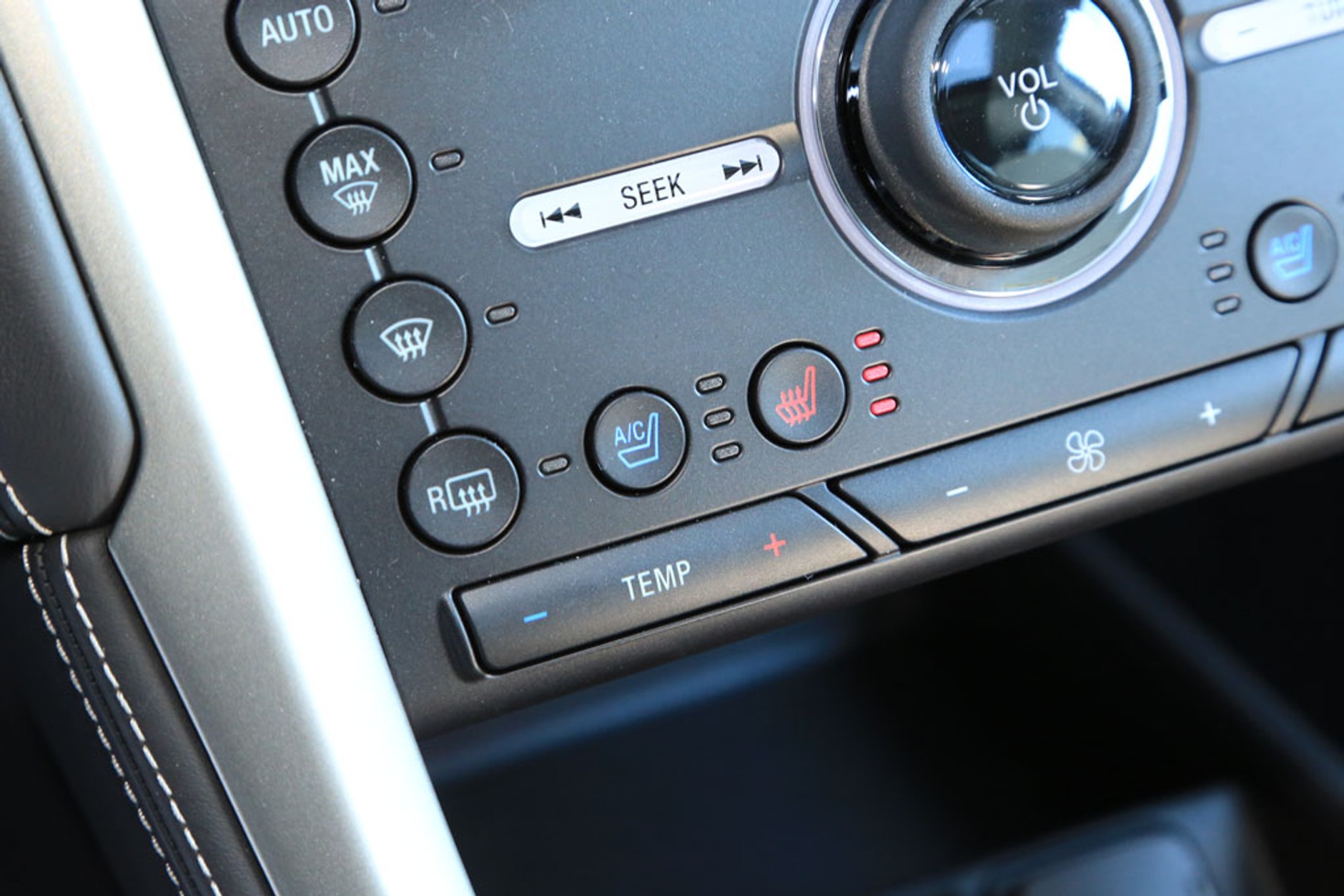 Ford Mondeo Vignale - Ford chce być Premium