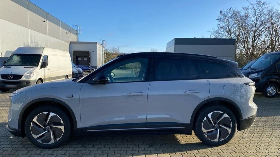 Nio EL6