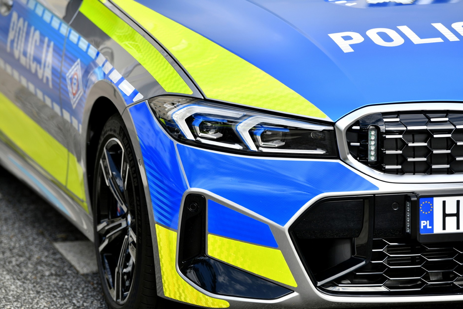 Policyjne BMW M340i radiowóz