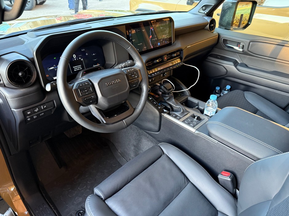 Toyota Land Cruiser 250
