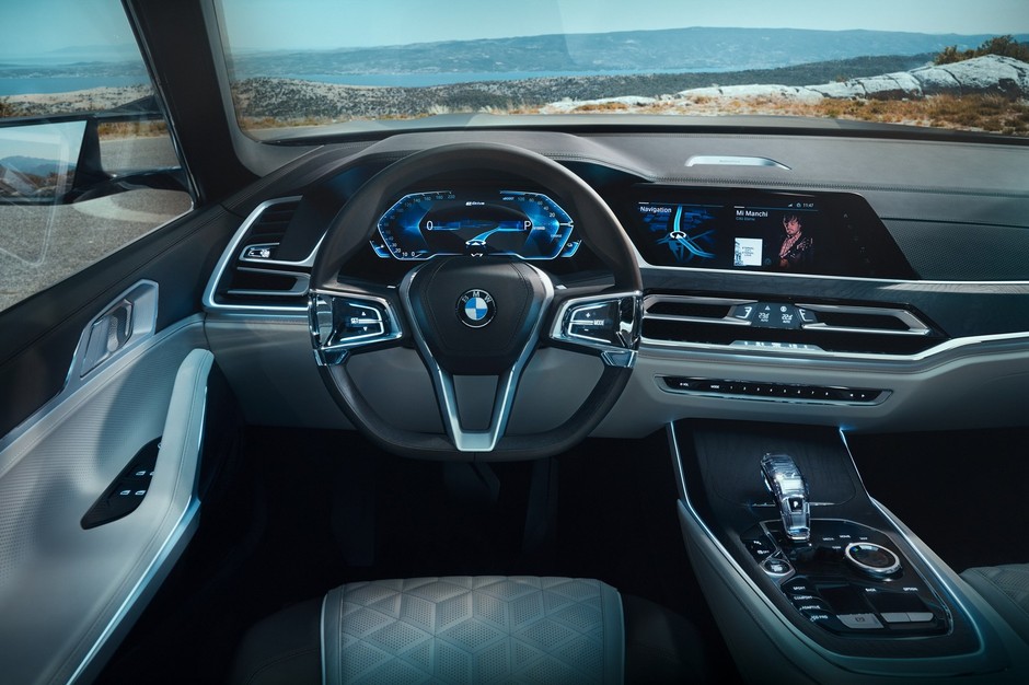 BMW X7 – odpowiedni rywal dla Bentleya?