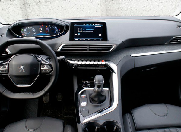 Peugeot i-Cockpit: jeszcze ładniejszy i jeszcze wygodniejszy