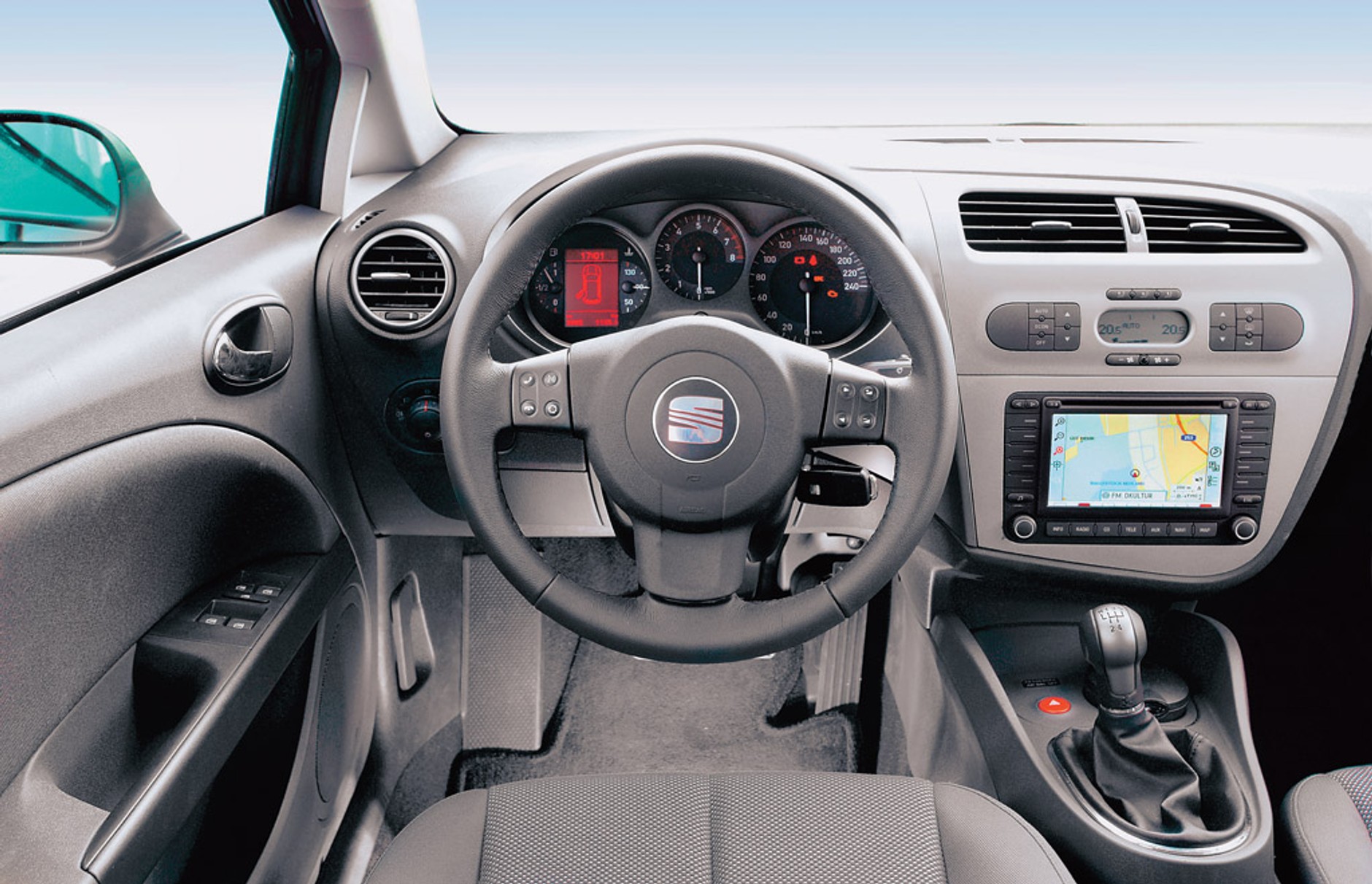 Audi A3, Seat Leon II, Skoda Octavia II i VW Golf V: cztery auta zbudowane na tej samej platformie - czyli, to samo, ale inaczej podane