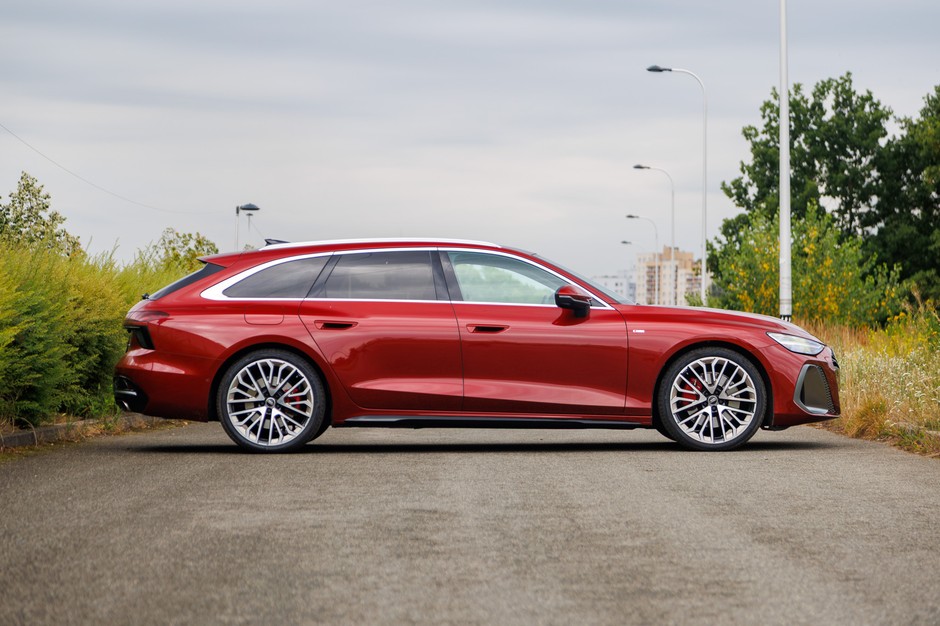 Audi A6 C9
