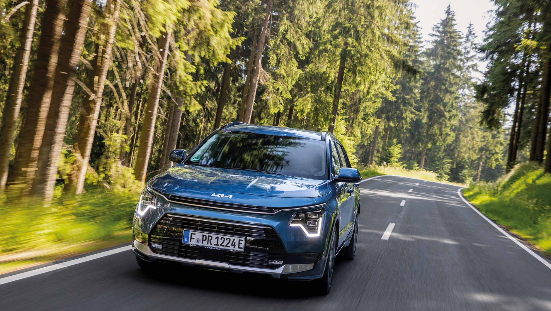 Kii Niro w wersji PHEV nie brakuje mocy, choć nie do końca się czuje te 183 KM.