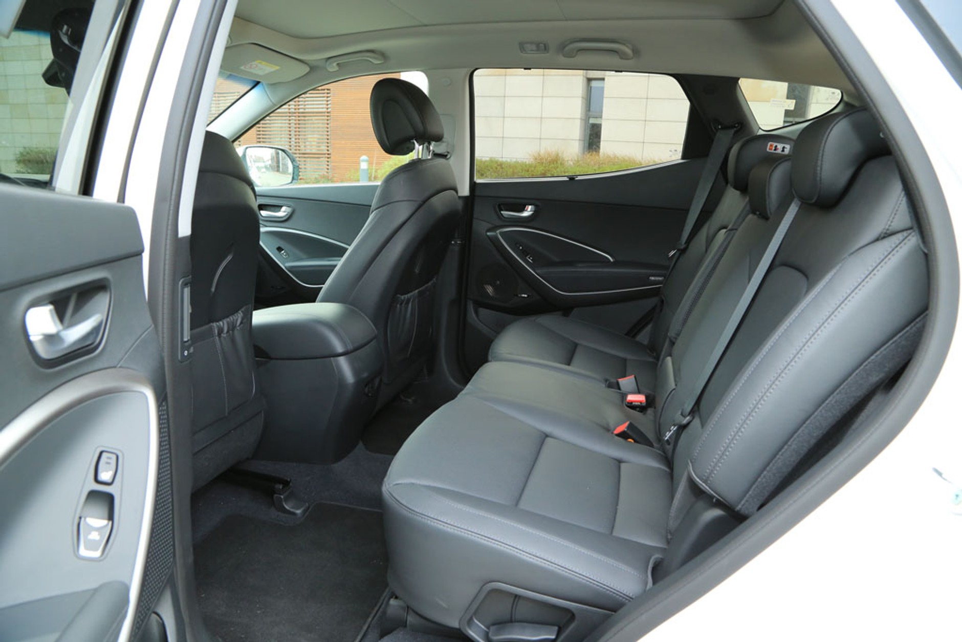 Hyundai Santa Fe 2.2 CRDi po liftingu - przybyło komfortu i 3 KM mocy