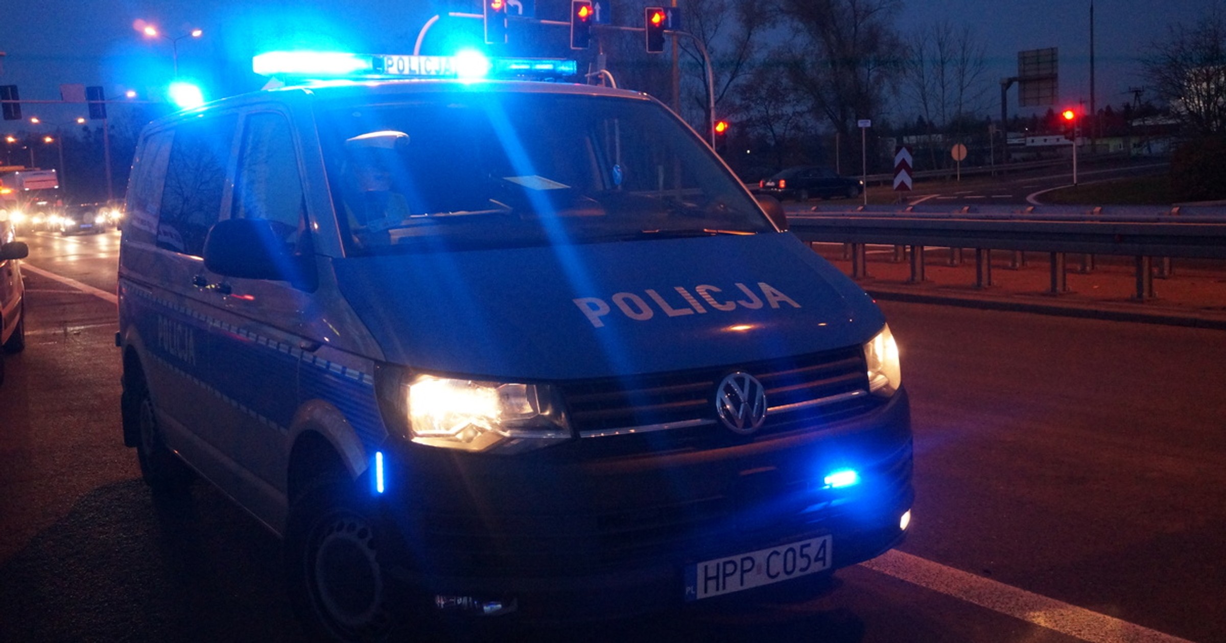 Wypadek drogowy na S52: śmiertelne potrącenie, utrudnienia w ruchu