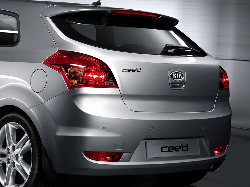 IAA Frankfurt 2007: Kia Pro_cee´d - troje drzwi i nowy tył