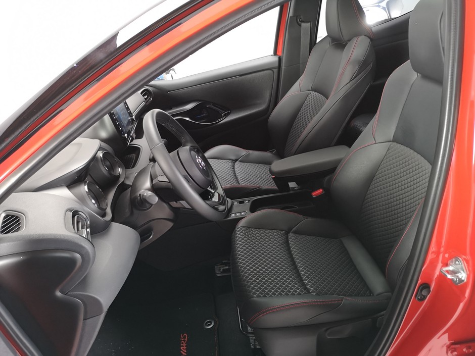 Toyota Yaris IV