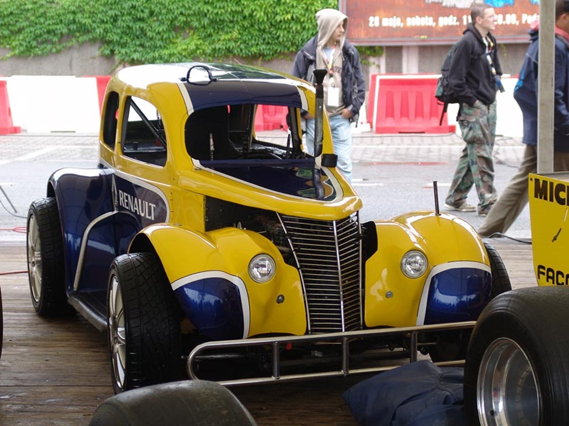 Renault: święto Formuły 1 w Warszawie (fotogaleria)