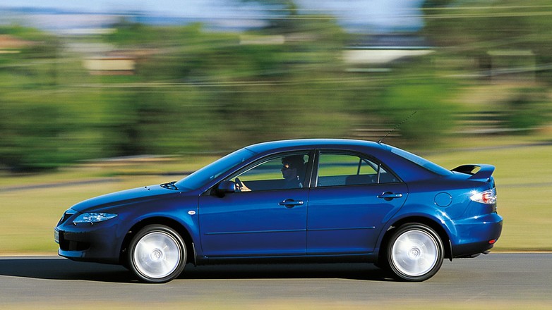 Którą Mazdę 6 kupić? Benzynową, czy z dieslem?