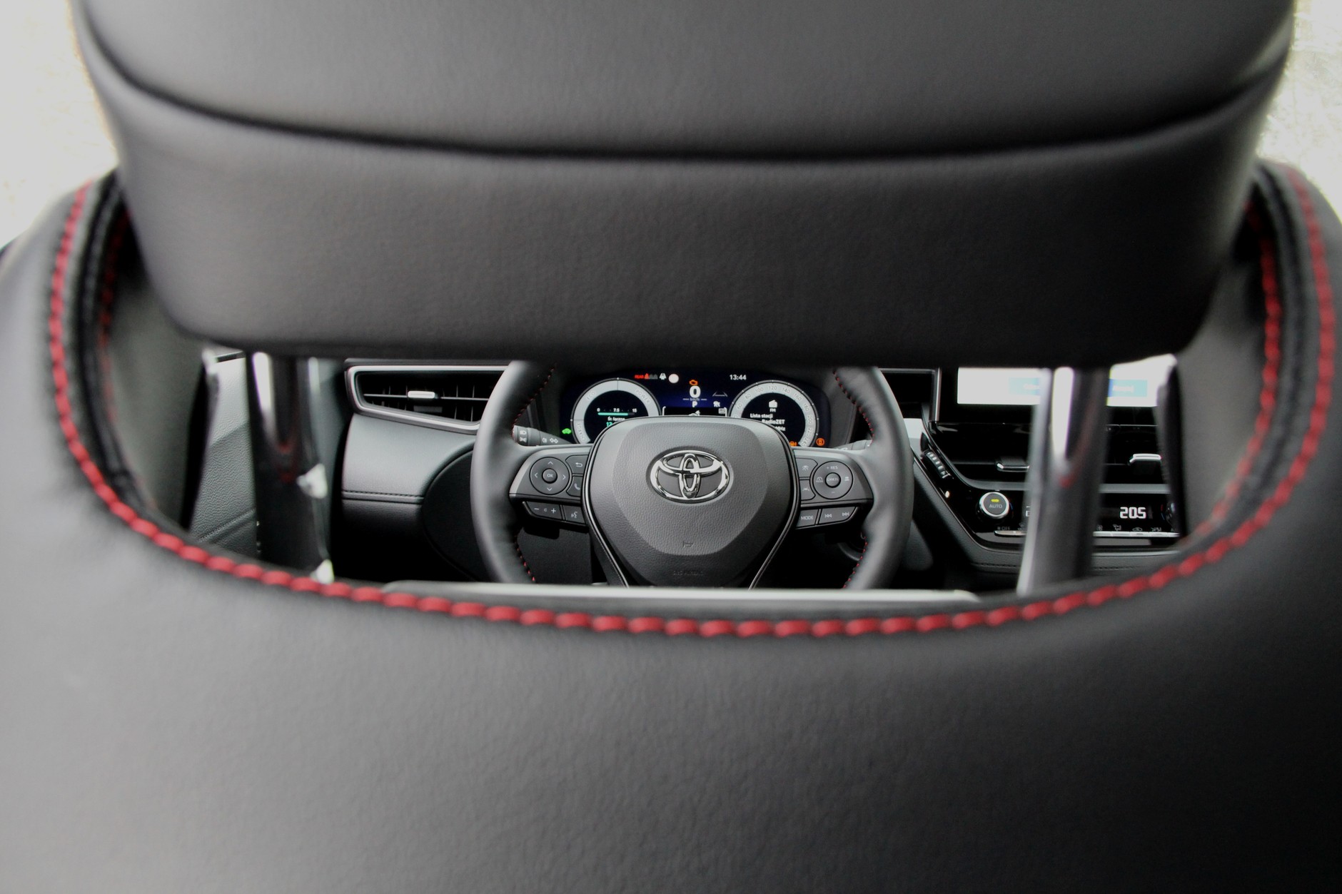 Toyota Corolla Cross 2.0 Hybrid GR Sport 