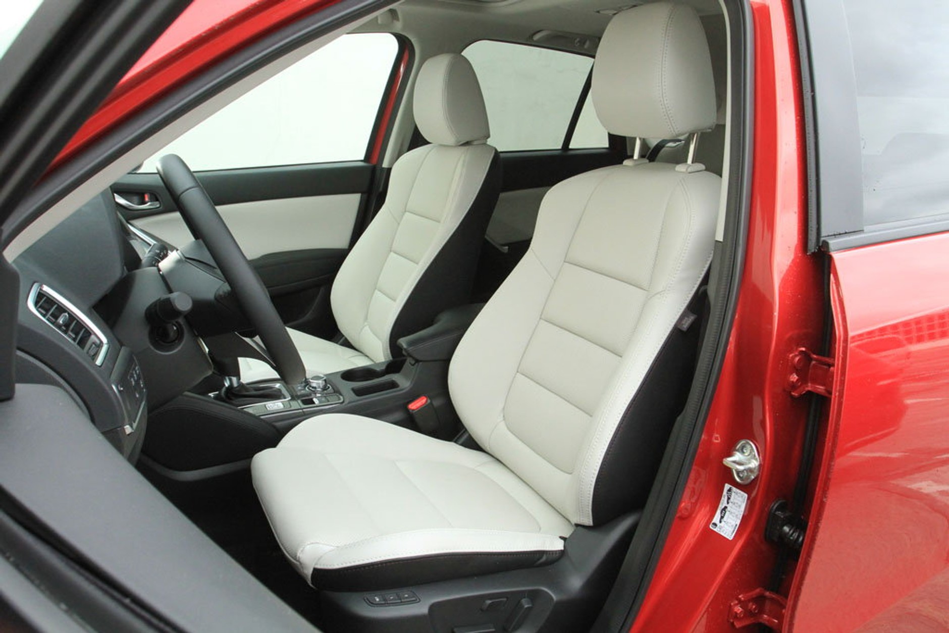 Szybki SUV z dużym silnikiem - Mazda CX-5 2.5 Skyactiv-G 4x4