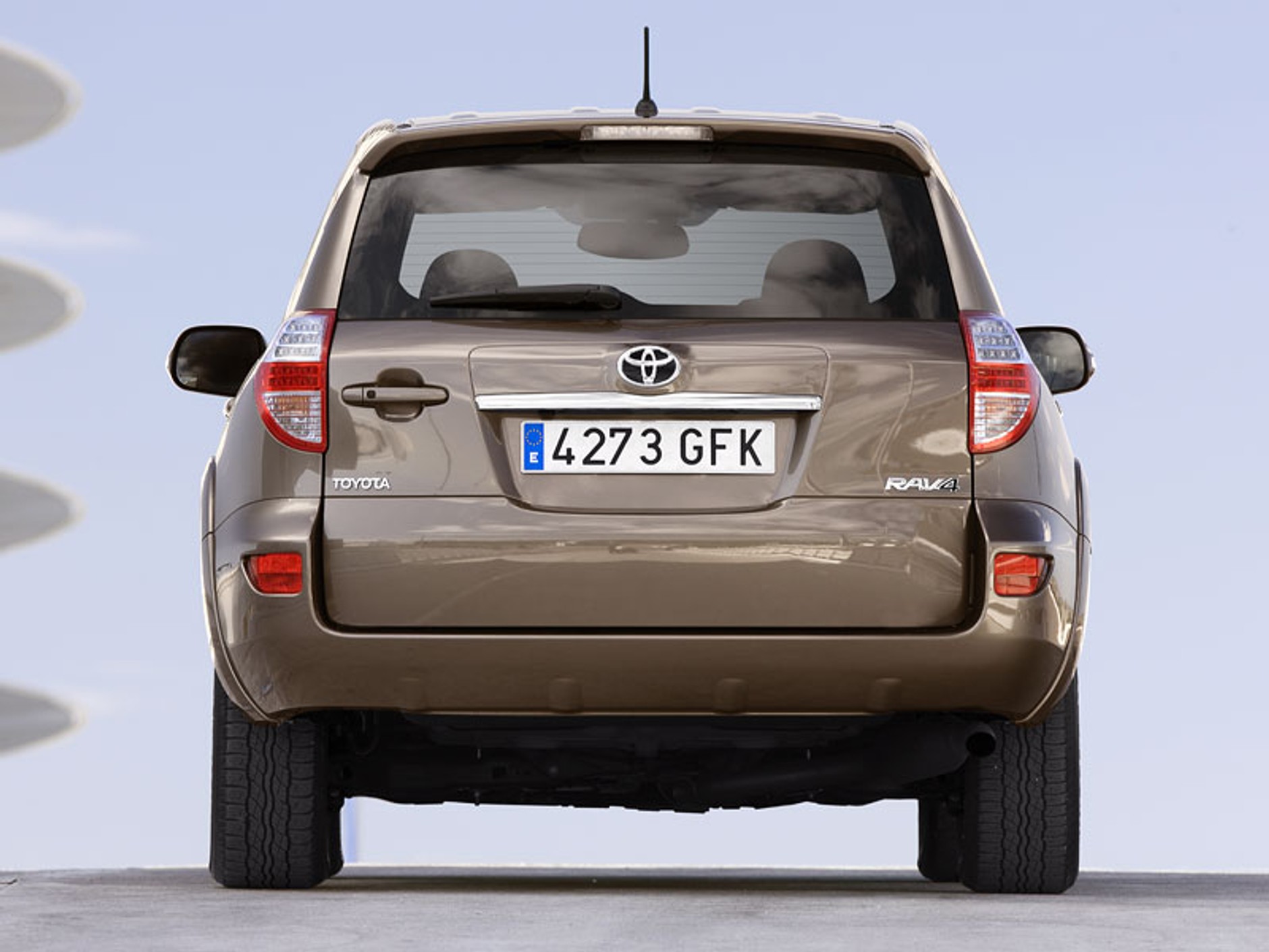 Bolonia 2008: Toyota RAV4 po faceliftingu