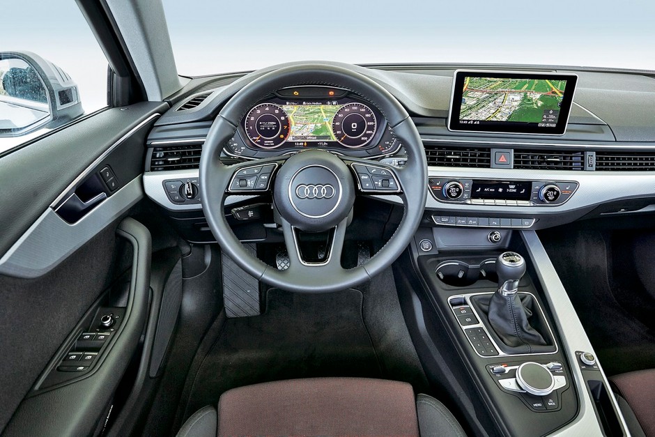 Benzynowe sedany - Audi A4, BMW 318i, Mercedes C 180 i VW Passat - dane techniczne, wymiary, spalanie