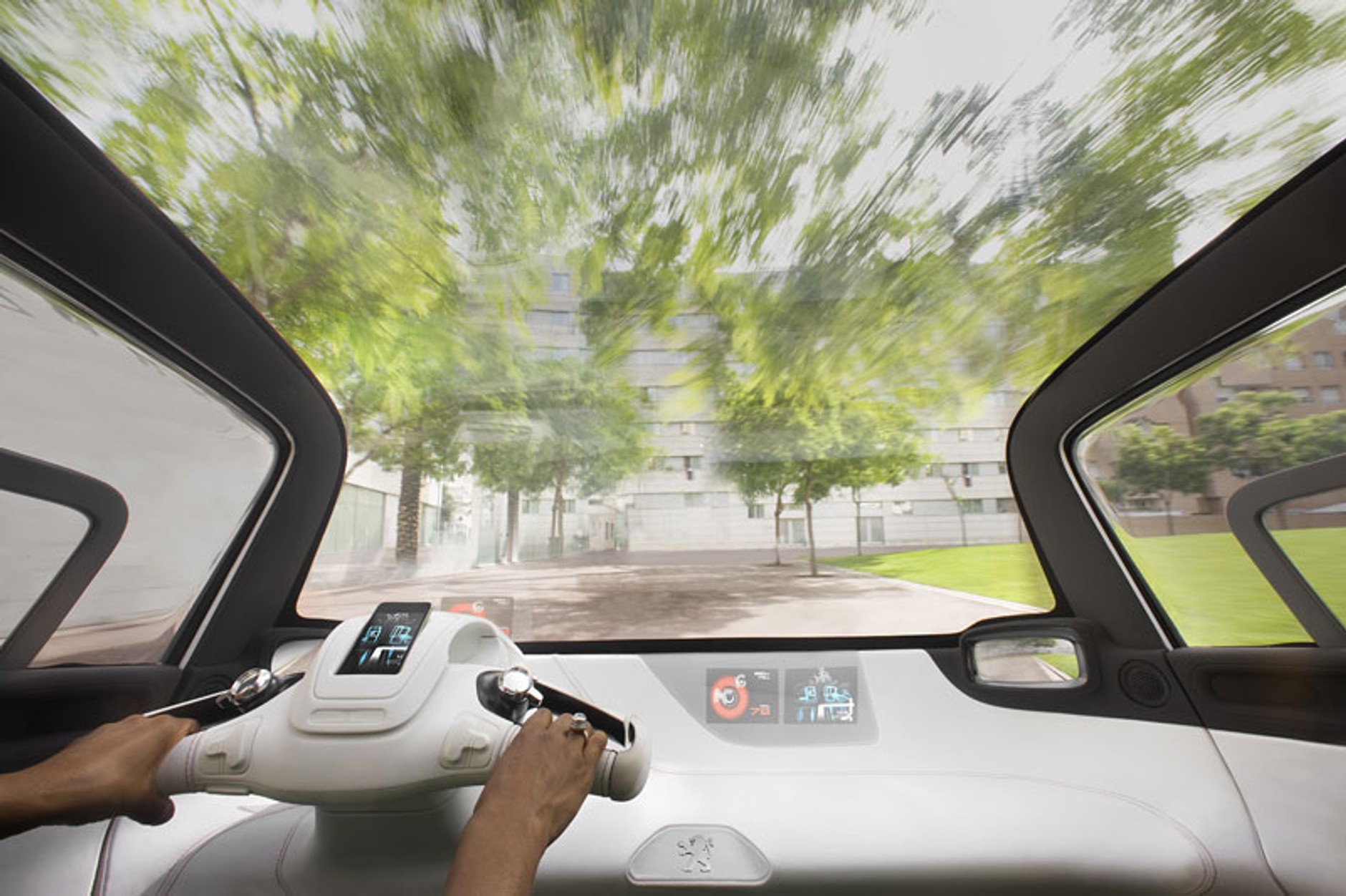 IAA Frankfurt 2009: Peugeot BB1 - wygodny, ale typowo miejski (fotogaleria)