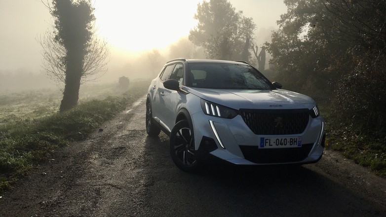 Nowy Peugeot 2008 – wersja spalinowa