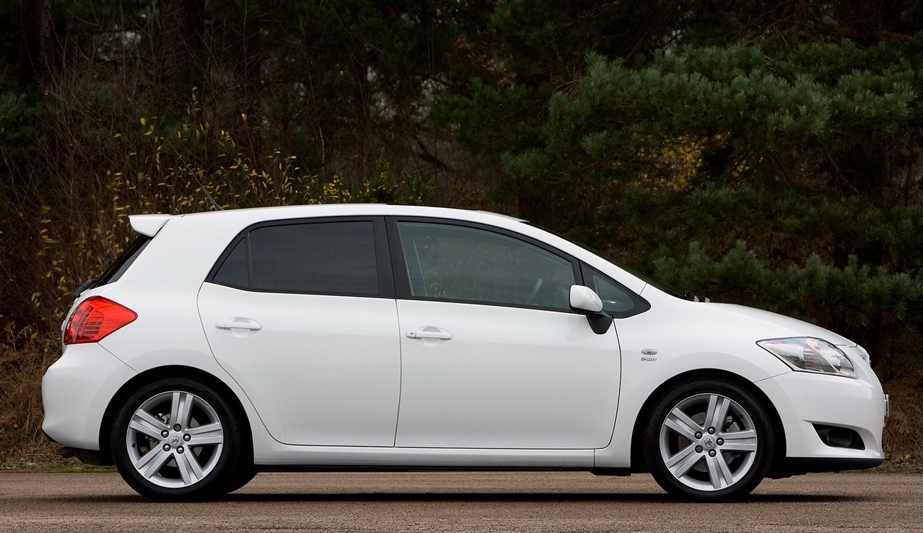 Toyota Auris - Hybryda pojawi się na rynku w 2010 roku