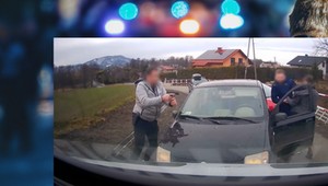 "GTA Śląsk": uciekał policji, zmieniał auta. Nagranie końca pościgu
