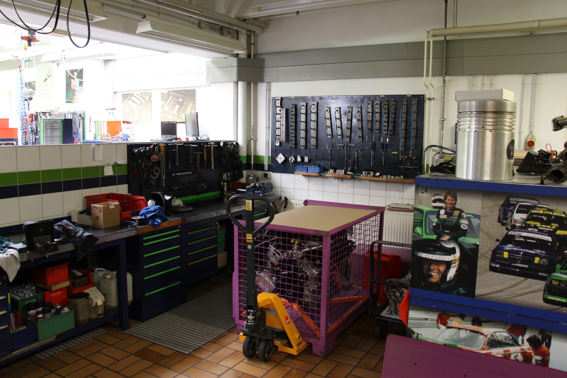 Alpina - siedzieba firmy