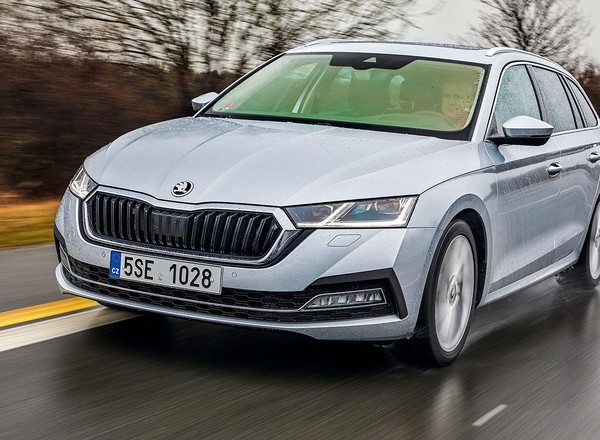 Nowa Skoda Octavia - niebezpiecznie blisko Passata