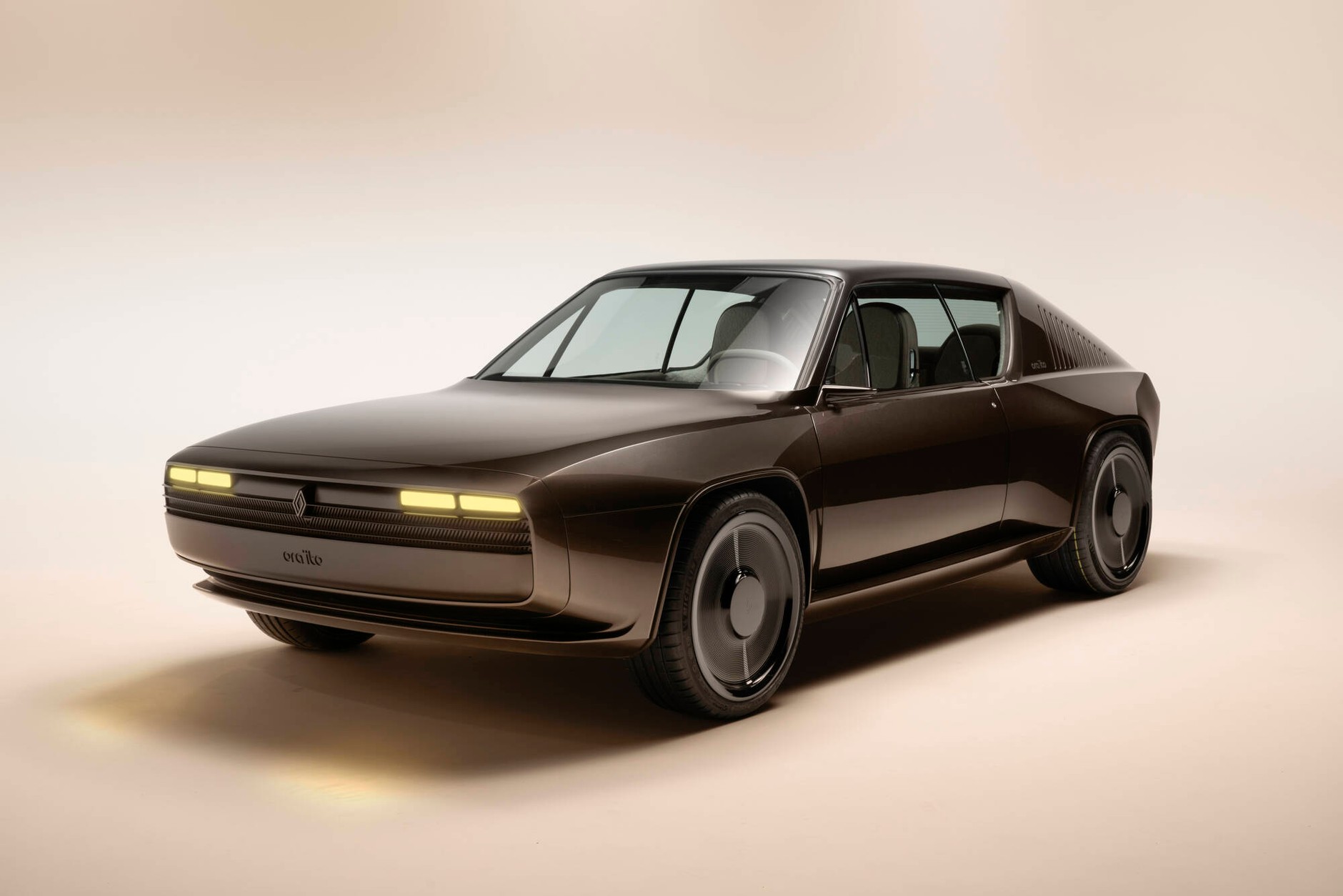 Renault R17 restomod