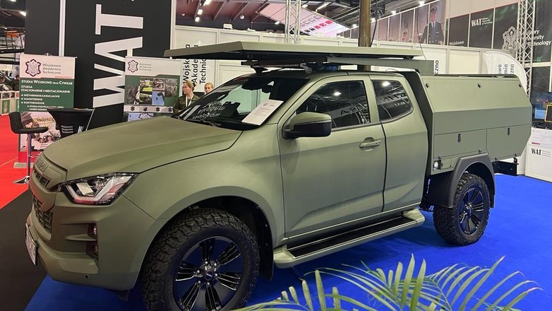 Prototypowy polski pojazd obserwacyjny na służbie w Straży Granicznej