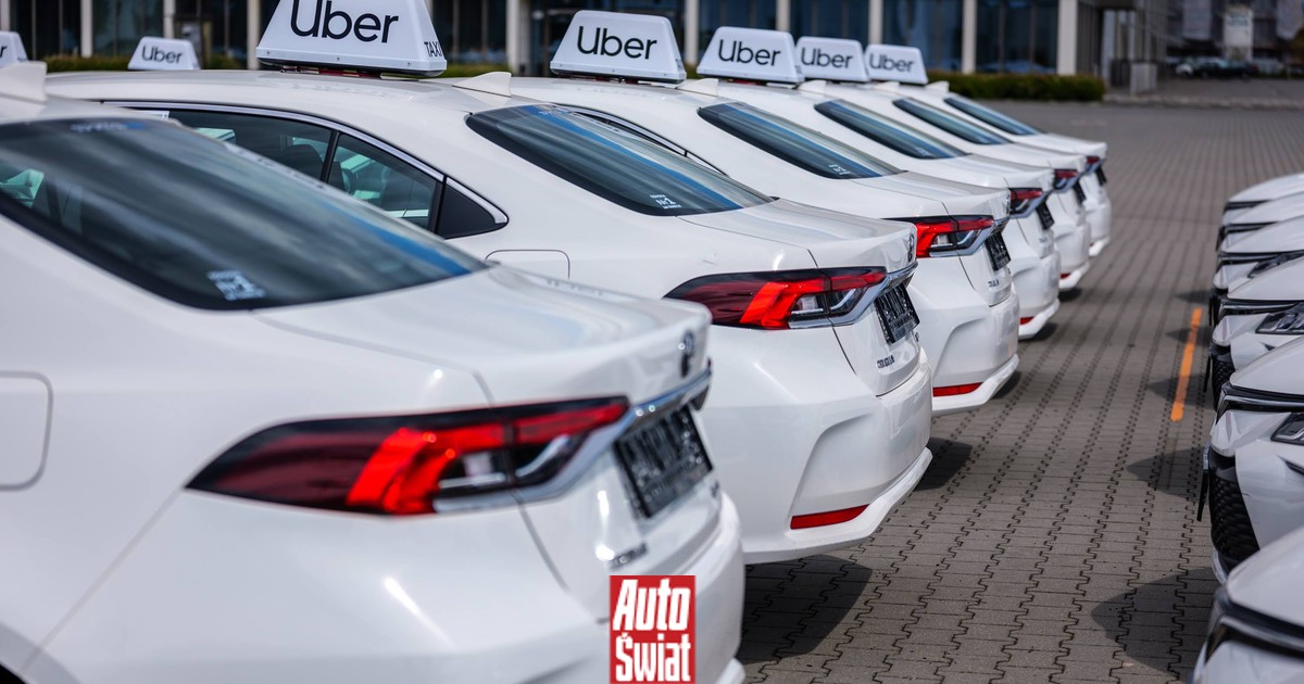 Toyota zdominowała ten segment w Polsce. Samochody w zasadzie nie stygną