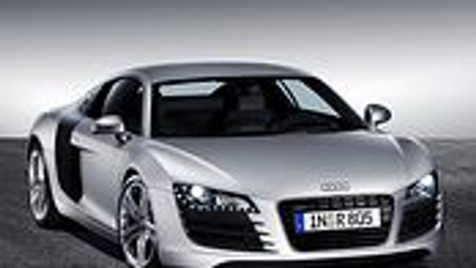 Audi R8: podwójne zwycięstwo